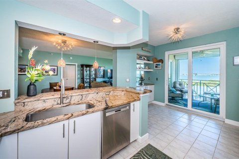 Condominio en venta en Saint Petersburg, Florida, 3 dormitorios, 154.22 m2 № 1590293 - foto 27