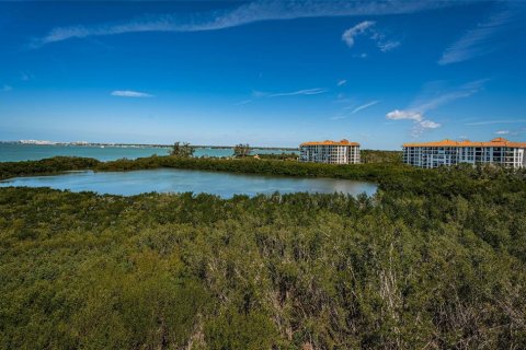 Condominio en venta en Saint Petersburg, Florida, 3 dormitorios, 154.22 m2 № 1590293 - foto 14