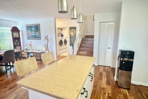 Casa en venta en Pembroke Pines, Florida, 4 dormitorios, 202.06 m2 № 1945817 - foto 20