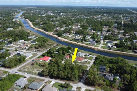 Land in Lehigh Acres, Florida № 2164957 - photo 3