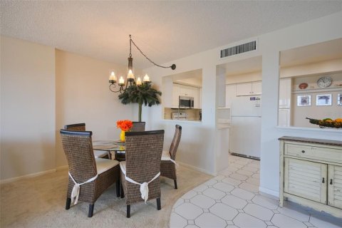 Copropriété à vendre à Clearwater, Floride: 2 chambres, 115.2 m2 № 2258576 - photo 7