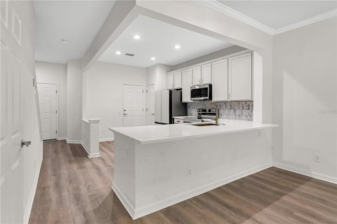 Touwnhouse à vendre à Tampa, Floride: 3 chambres, 150.69 m2 № 1905964 - photo 10