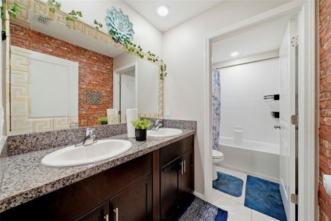 Villa ou maison à vendre à Apollo Beach, Floride: 5 chambres, 210.33 m2 № 2361205 - photo 30