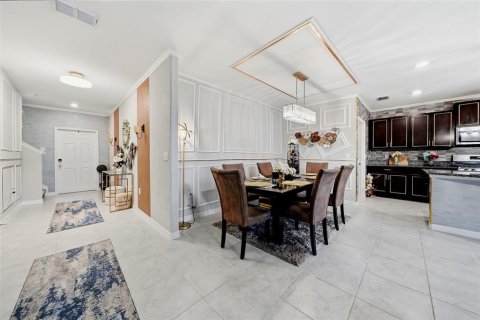 Villa ou maison à vendre à Apollo Beach, Floride: 5 chambres, 210.33 m2 № 2361205 - photo 10