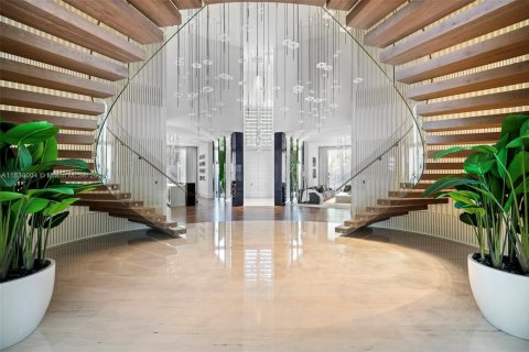 Casa en venta en Coral Gables, Florida, 8 dormitorios, 1761.71 m2 № 1806267 - foto 30