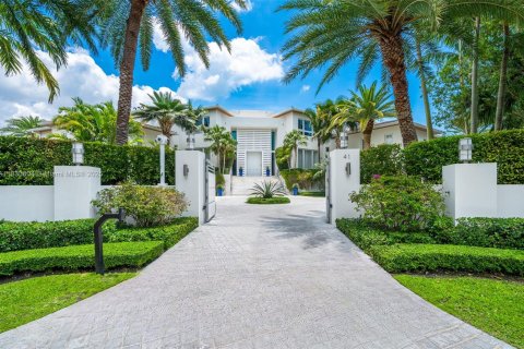 Casa en venta en Coral Gables, Florida, 8 dormitorios, 1761.71 m2 № 1806267 - foto 6