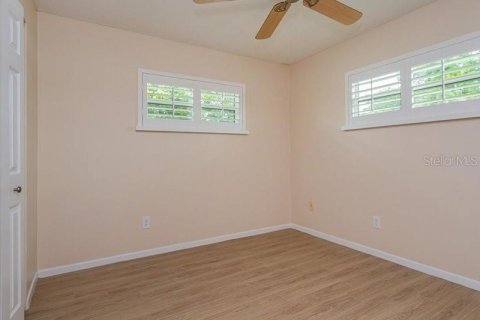Villa ou maison à louer à Orlando, Floride: 3 chambres, 142.98 m2 № 1901583 - photo 16