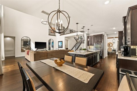 House in Windermere, Florida 6 bedrooms, 352.47 sq.m. № 1718660 - photo 7