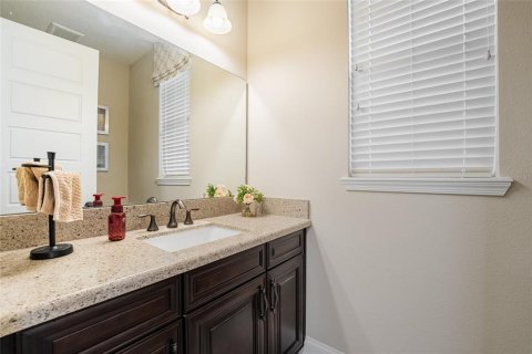 House in Windermere, Florida 6 bedrooms, 352.47 sq.m. № 1718660 - photo 13