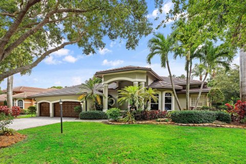 Villa ou maison à vendre à Parkland, Floride: 5 chambres, 264.49 m2 № 2077414 - photo 3