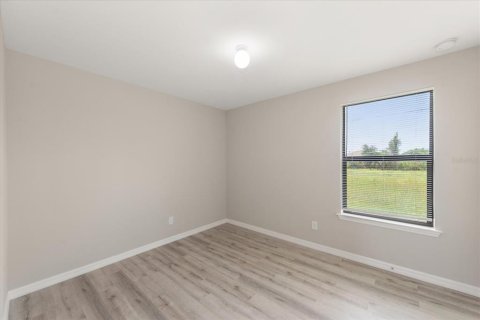 Villa ou maison à vendre à Lehigh Acres, Floride: 4 chambres, 146.51 m2 № 2312517 - photo 21