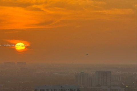 Condominio en venta en Miami, Florida, 2 dormitorios, 119.84 m2 № 1841036 - foto 26