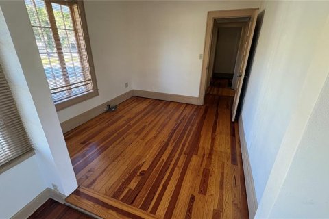 Propiedad comercial en venta en Tavares, Florida, 153.38 m2 № 1446098 - foto 5