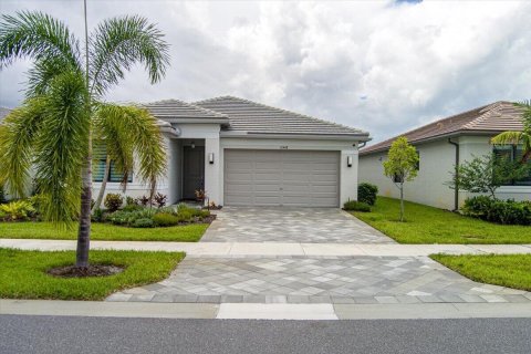 Casa en Port St. Lucie, Florida 3 dormitorios, 162.58 m2 № 2380208