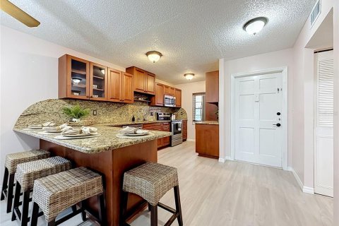Copropriété à vendre à Saint Petersburg, Floride: 2 chambres, 106.84 m2 № 2223109 - photo 7