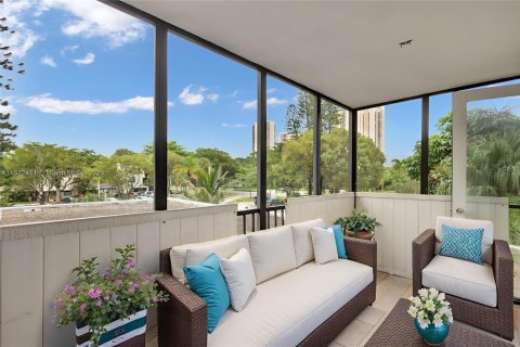 Copropriété à louer à Aventura, Floride: 2 chambres, 101.82 m2 № 1931374 - photo 19
