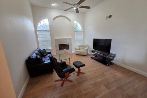 Casa en venta en Oviedo, Florida, 4 dormitorios, 217.39 m2 № 2341805 - foto 10