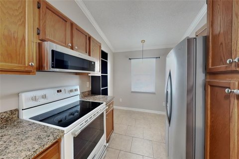 Townhouse in Sanford, Florida 2 bedrooms, 85.56 sq.m. № 2258290 - photo 3