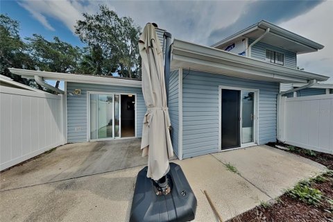 Townhouse in Sanford, Florida 2 bedrooms, 85.56 sq.m. № 2258290 - photo 16