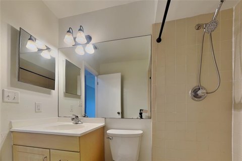 Townhouse in Sanford, Florida 2 bedrooms, 85.56 sq.m. № 2258290 - photo 11
