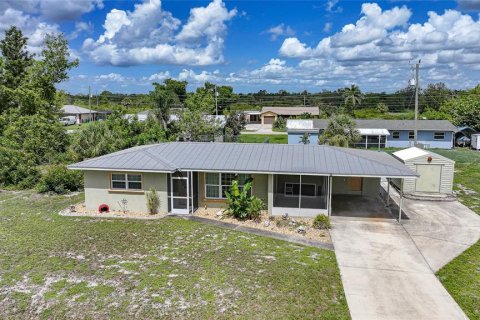 Casa en venta en Punta Gorda, Florida, 2 dormitorios, 98.76 m2 № 1784428 - foto 1