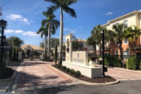 Снять в аренду кондоминиум в Уэст-Палм-Бич, Флорида 1 спальня, 76.18м2, № 2006574 - фото 18