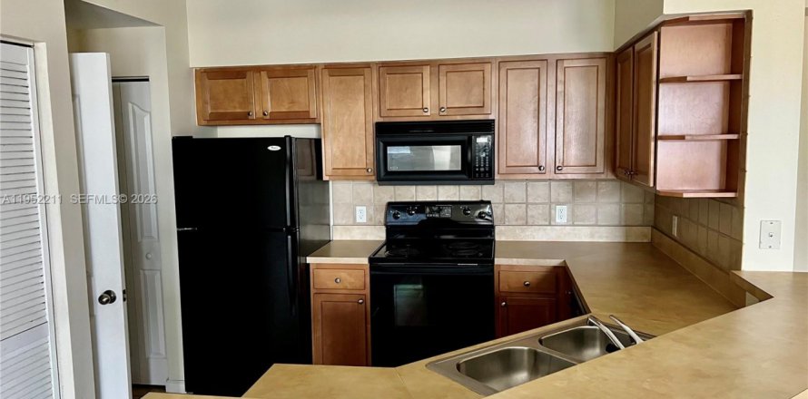 Кондоминиум с 1 спальней в Уэст-Палм-Бич, Флорида № 2006574