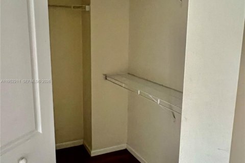 Снять в аренду кондоминиум в Уэст-Палм-Бич, Флорида 1 спальня, 76.18м2, № 2006574 - фото 13