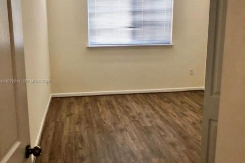 Снять в аренду кондоминиум в Уэст-Палм-Бич, Флорида 1 спальня, 76.18м2, № 2006574 - фото 10