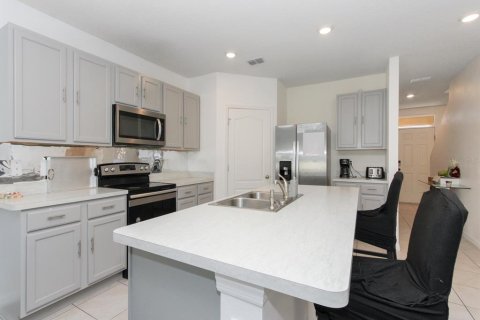 Casa en venta en Tavares, Florida, 5 dormitorios, 270.35 m2 № 1519894 - foto 15