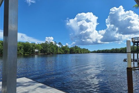 Casa en venta en Fanning Springs, Florida, 3 dormitorios, 120.77 m2 № 2134339 - foto 5