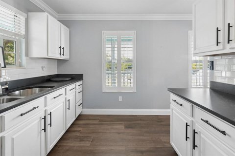Casa en venta en Fanning Springs, Florida, 3 dormitorios, 120.77 m2 № 2134339 - foto 10