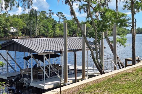 Casa en venta en Fanning Springs, Florida, 3 dormitorios, 120.77 m2 № 2134339 - foto 4