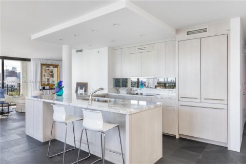 Copropriété à vendre à Miami, Floride: 1 chambre, 114.27 m2 № 1937239 - photo 7