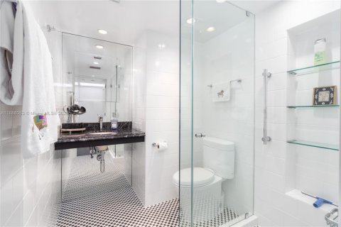 Copropriété à vendre à Miami, Floride: 1 chambre, 114.27 m2 № 1937239 - photo 14