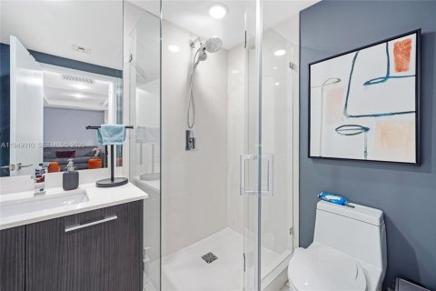 Condo in Miami, Florida, 1 bedroom  № 2079449 - photo 22
