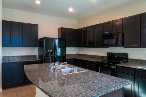 Townhouse in Riverview, Florida 3 bedrooms, 158.58 sq.m. № 1873339 - photo 24