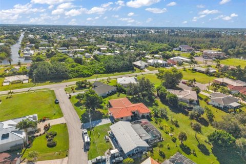 Villa ou maison à vendre à Punta Gorda, Floride: 3 chambres, 170.48 m2 № 2399439 - photo 26