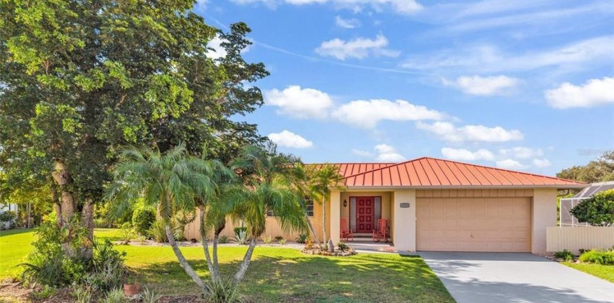 Villa ou maison à Punta Gorda, Floride 3 chambres, 170.48 m2 № 2399439