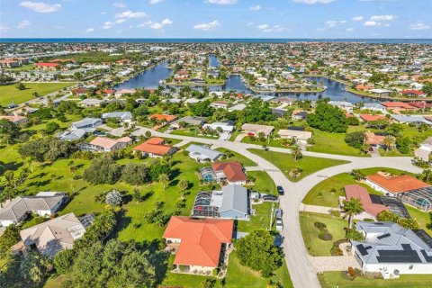 Villa ou maison à vendre à Punta Gorda, Floride: 3 chambres, 170.48 m2 № 2399439 - photo 28