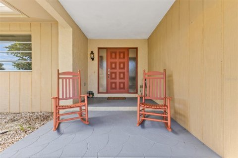 Villa ou maison à vendre à Punta Gorda, Floride: 3 chambres, 170.48 m2 № 2399439 - photo 3