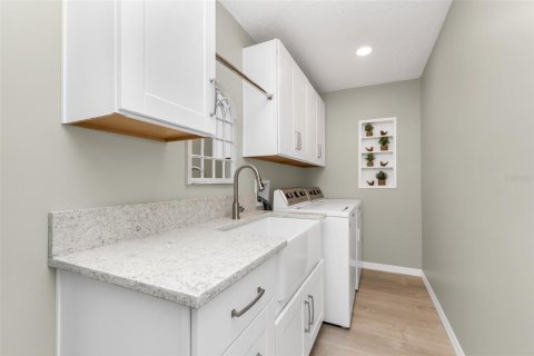 Villa ou maison à vendre à Punta Gorda, Floride: 3 chambres, 170.48 m2 № 2399439 - photo 11