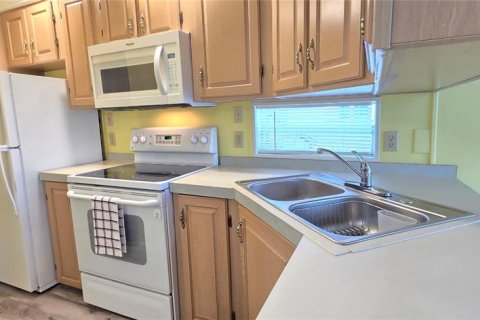 Apartment in Davenport, Florida 2 bedrooms, 74.32 sq.m. № 2399174 - photo 17