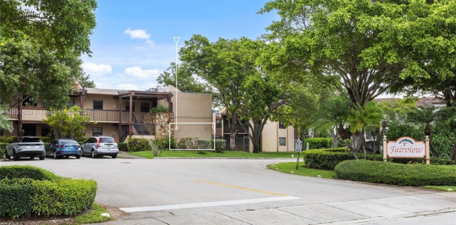 Condo in Miami, Florida, 1 bedroom № 1814110
