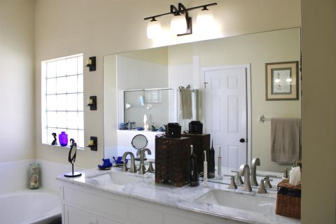 Villa ou maison à vendre à West Palm Beach, Floride: 4 chambres, 188.41 m2 № 2083203 - photo 17