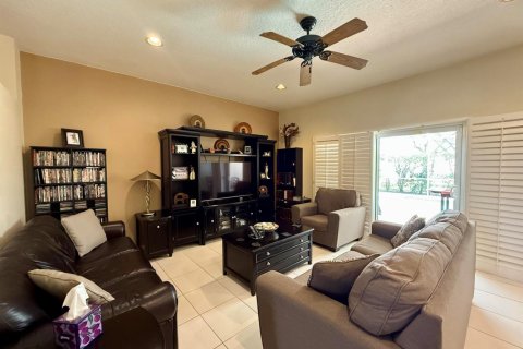 Villa ou maison à vendre à West Palm Beach, Floride: 4 chambres, 188.41 m2 № 2083203 - photo 8