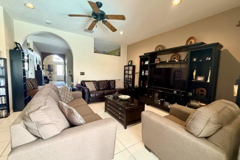 Villa ou maison à vendre à West Palm Beach, Floride: 4 chambres, 188.41 m2 № 2083203 - photo 9