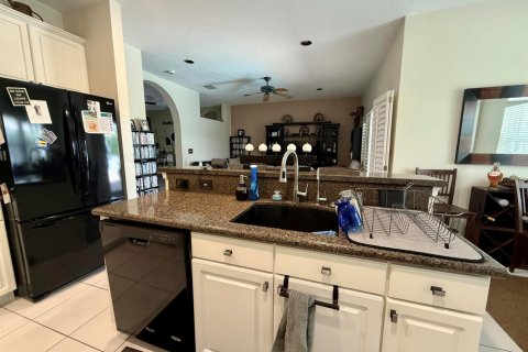 Villa ou maison à vendre à West Palm Beach, Floride: 4 chambres, 188.41 m2 № 2083203 - photo 11