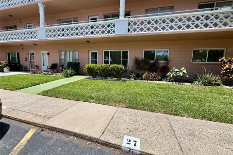 Condominio en venta en Clearwater, Florida, 2 dormitorios, 102.19 m2 № 1743079 - foto 2