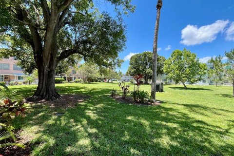 Condominio en venta en Clearwater, Florida, 2 dormitorios, 102.19 m2 № 1743079 - foto 28
